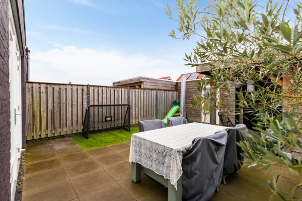 Foto - Te koop: Duurzame hoekwoning in kindvriendelijke wijk!